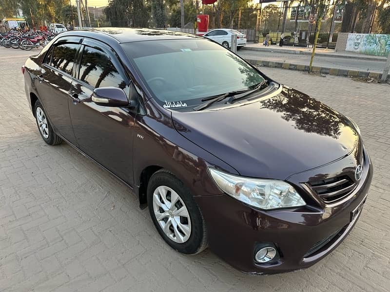 Toyota Corolla GLI 2013 ( Red Wine ) 2