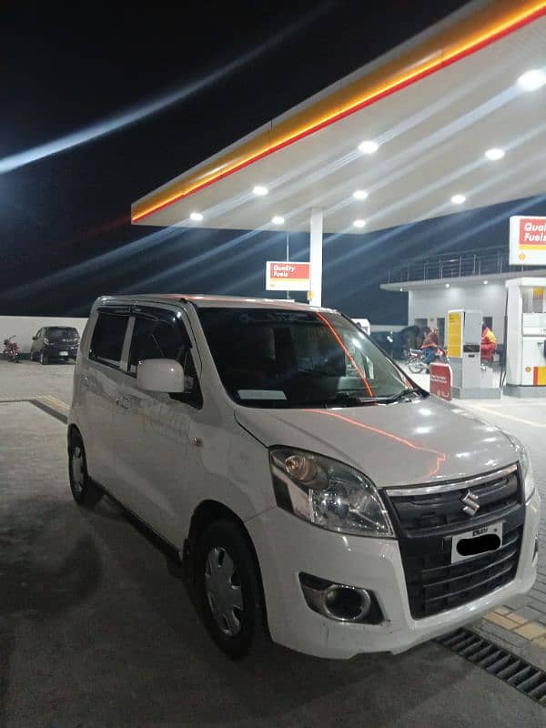 Suzuki Wagon R 2017 1