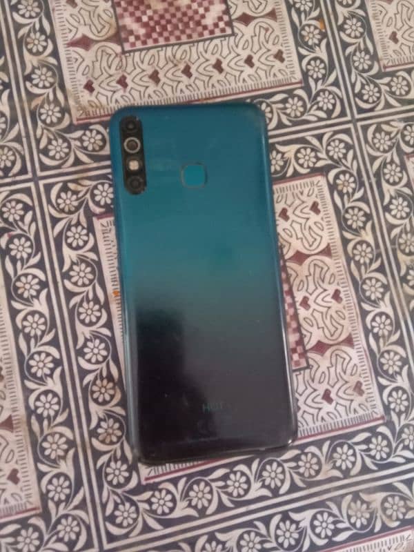 Infinix hot 8 lite 2/32 cash on dilivery 1