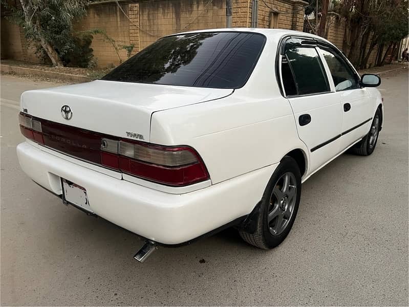 Toyota Corolla Indus XE 1999 Mint Condition 2