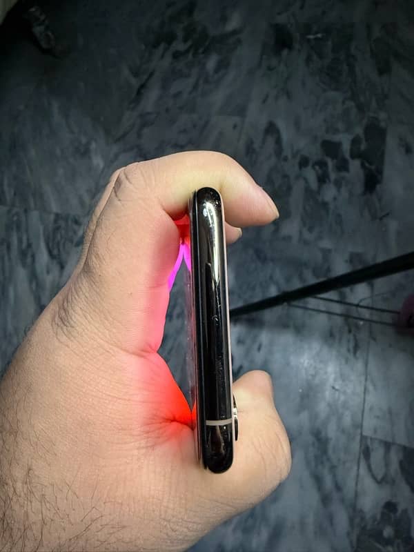 iphone xs pta approved 2