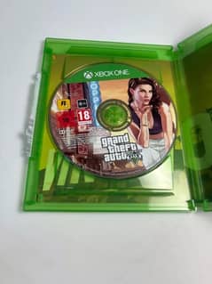 xbox one gta 5 dvd or cd