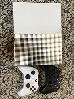 xbox one s 1 TB (original)