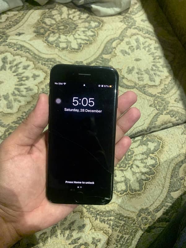 iphone 7  128gb 3