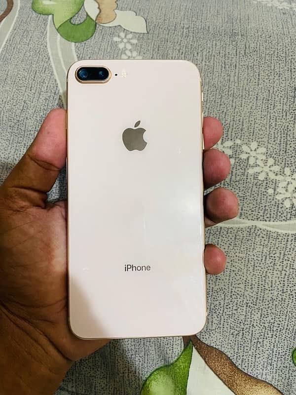 iphone 8plus 64gb pta proved gold color 6