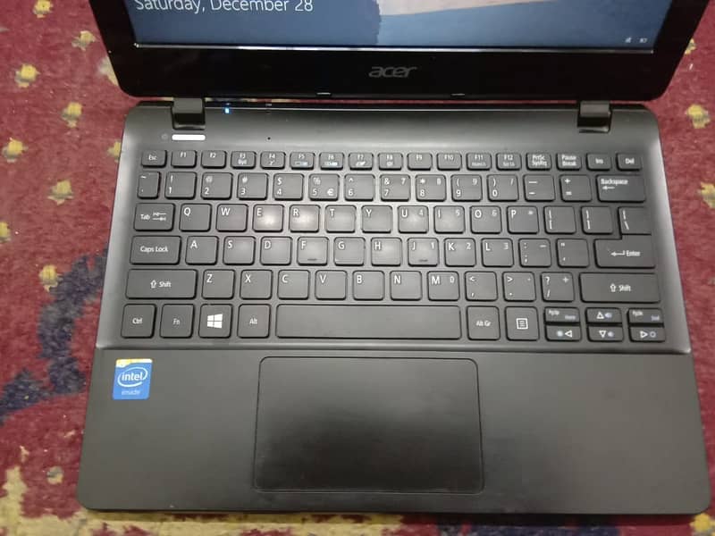 Acer Laptop 4gb ram 500gb Storage 4