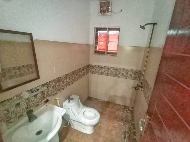 5 MARLA SPANISH HOUSE FOR SALE IN DHA 2