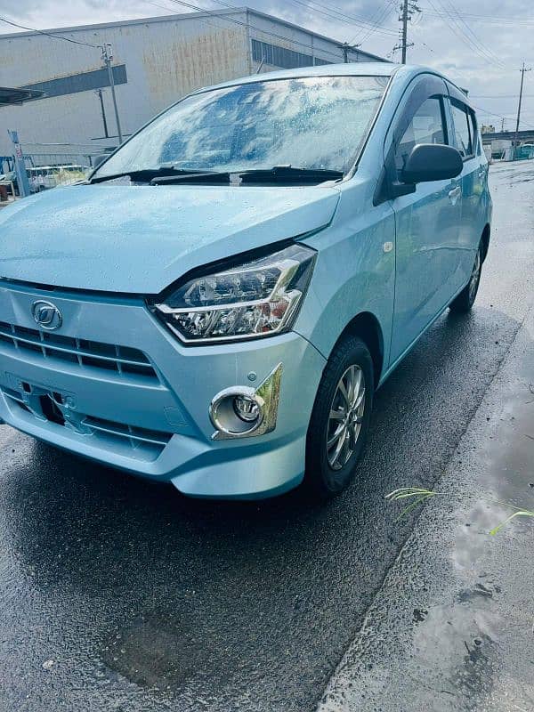 Daihatsu Mira 2022 4