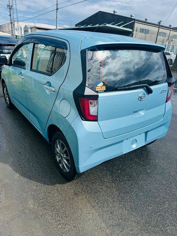 Daihatsu Mira 2022 8