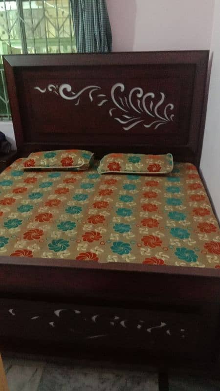 king bed with 8 inches mattress side tables 4