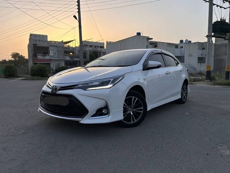 Toyota Altis Grande 2021 for sale in mint condition 6