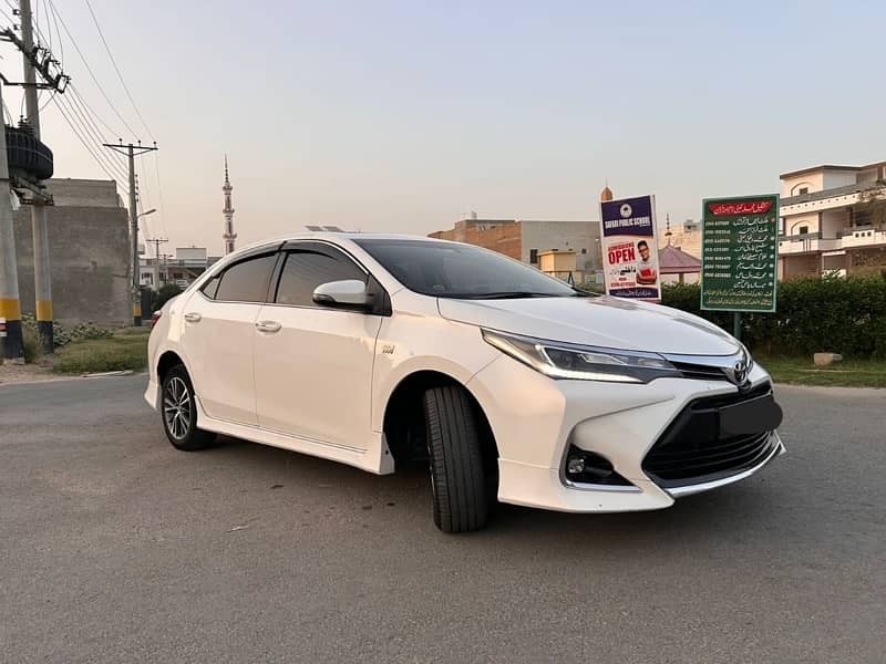 Toyota Altis Grande 2021 for sale in mint condition 12