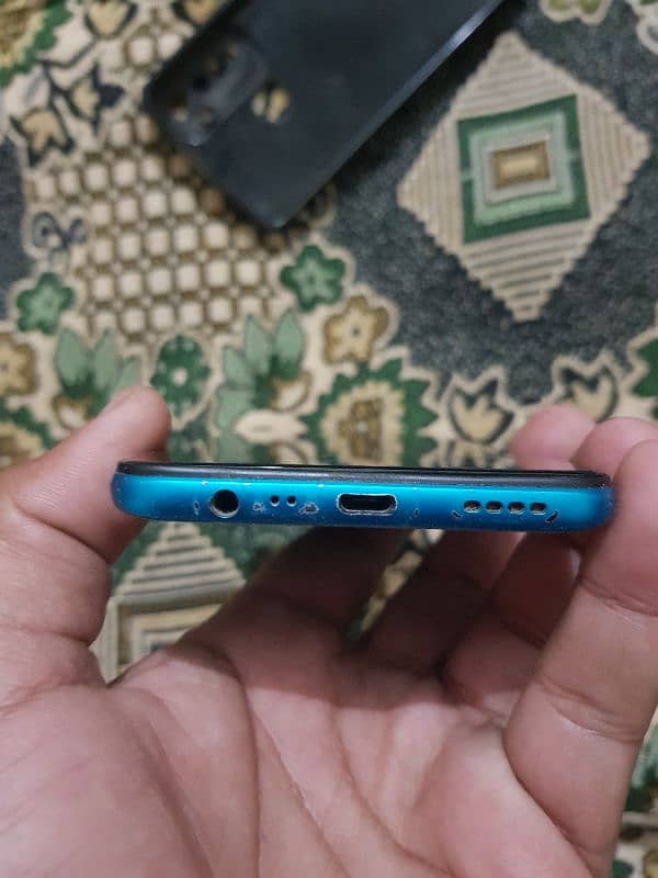 Realme 5i 4/64 2