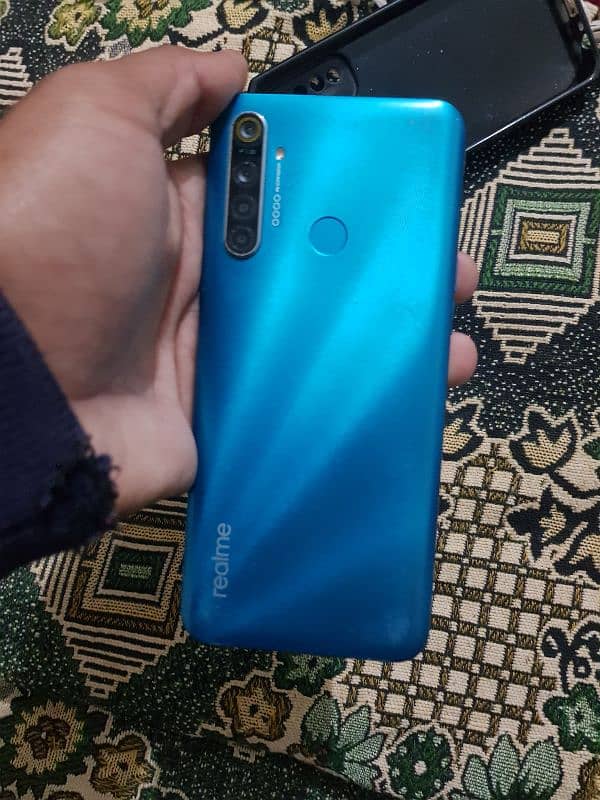 Realme 5i 4/64 5