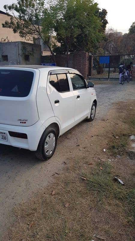 Suzuki Alto 2022 3