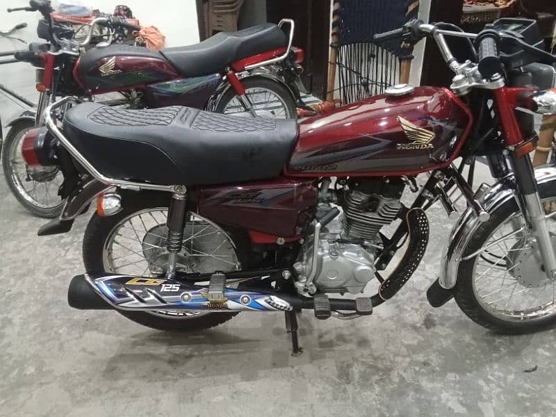 Honda  125 2016 modal 1