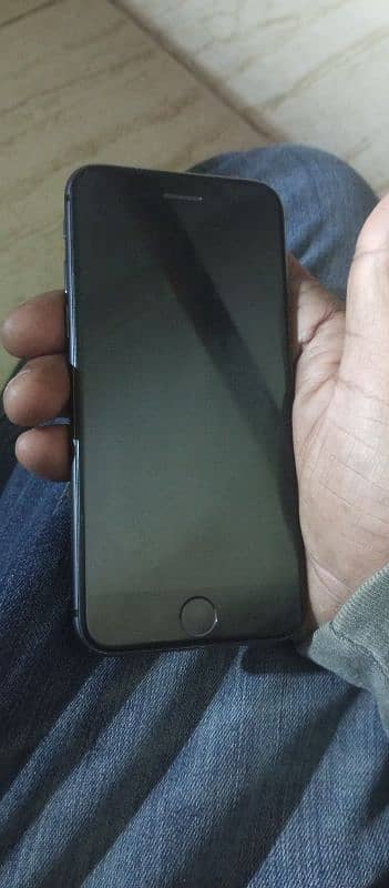 I phone 8 256 GB all ok sim not working 1