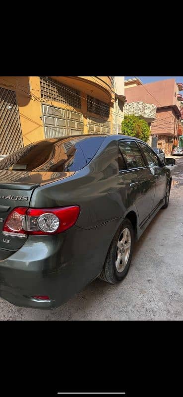 Toyota Corolla GLI 2013 3