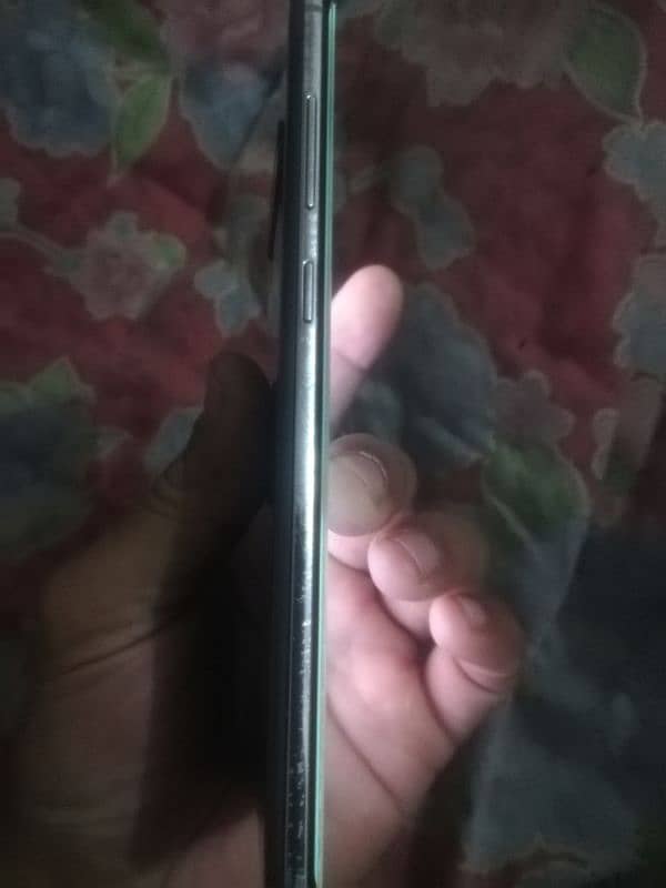 s10 plus 6 128 only set no any falt doted 13