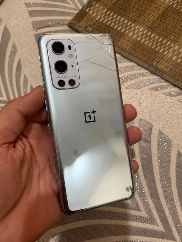 OnePlus 9 pro 5g Urgent sell 1