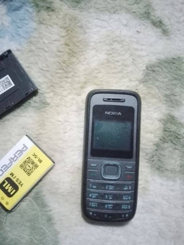 Nokia 1208 1