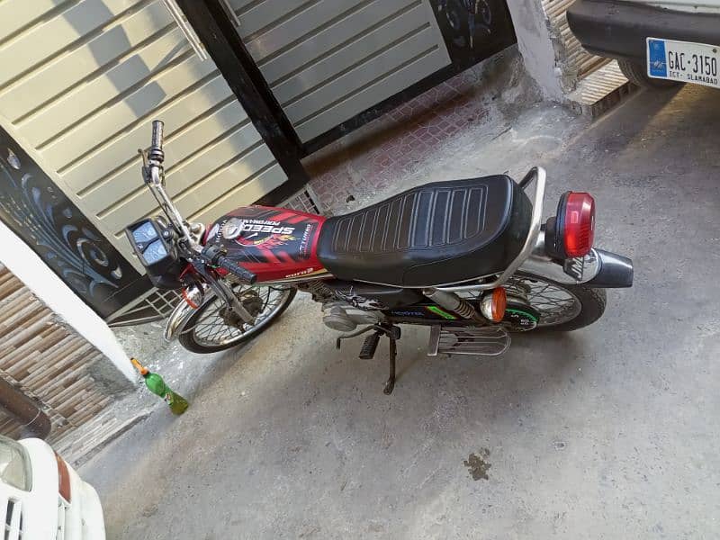 Honda 125 in good condition  dream Honda 100 sa bast 2