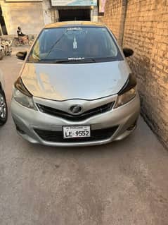 Toyota Vitz 2012/2015