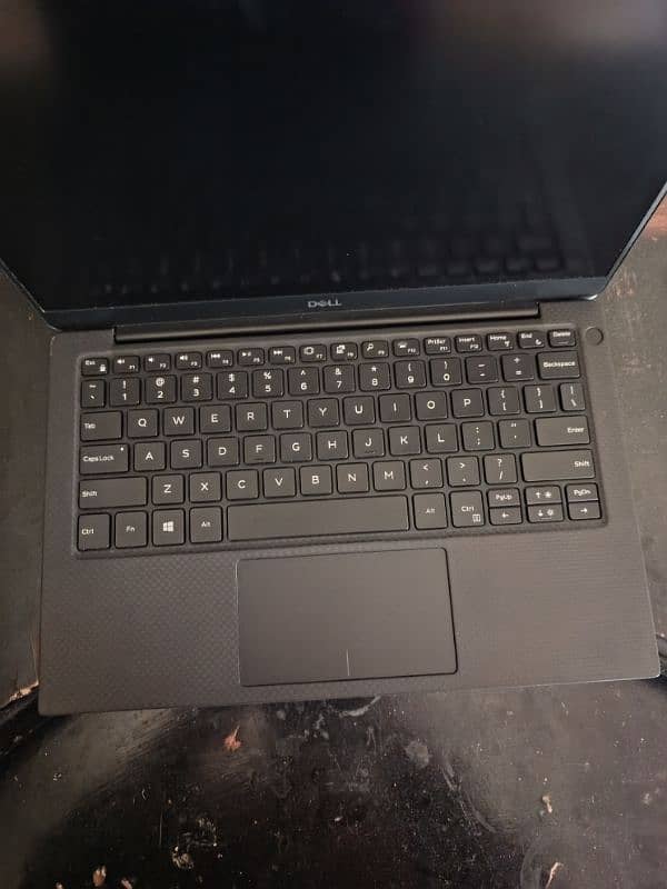 Dell Xps 9380 Core i5 8th generation 18