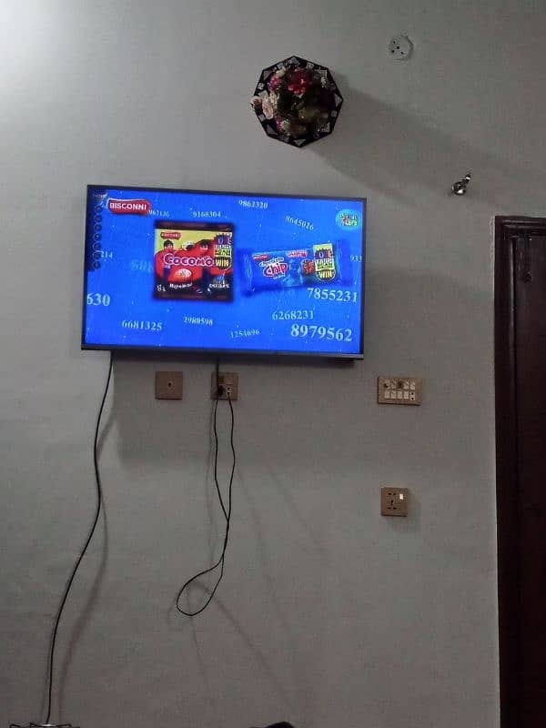 42 inches simple lcd orgnal haier ,0304 5990945 1