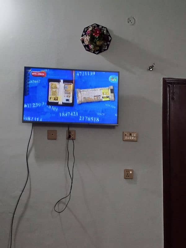 42 inches simple lcd orgnal haier ,0304 5990945 4