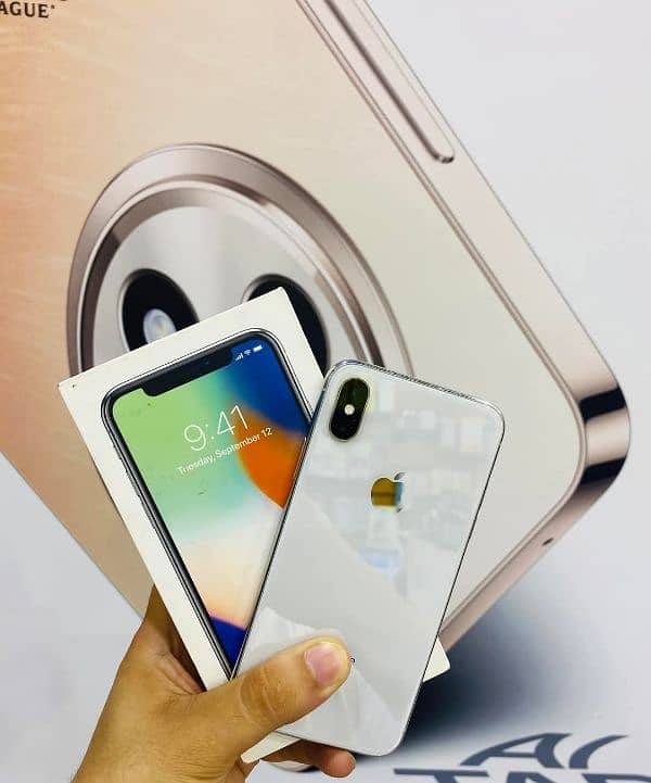 iPhone x 64 03290506093watsapp 0