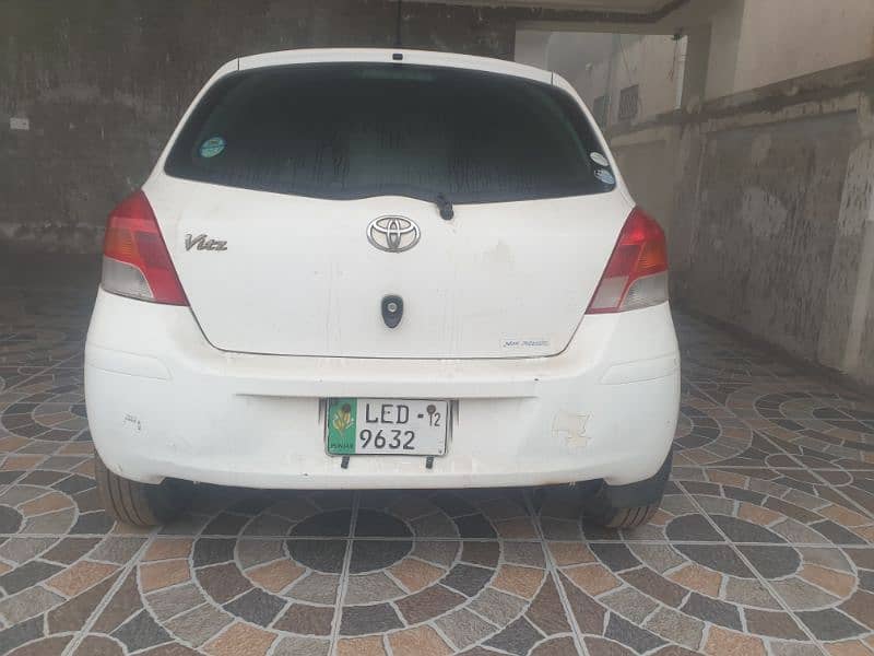 Toyota Vitz 2007/11 4