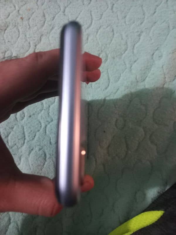 vivo y12s bilkul new condition hai original hai condition 10 by 10 hai 3