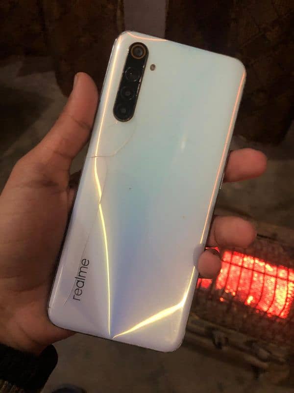 Realme 6 . 2