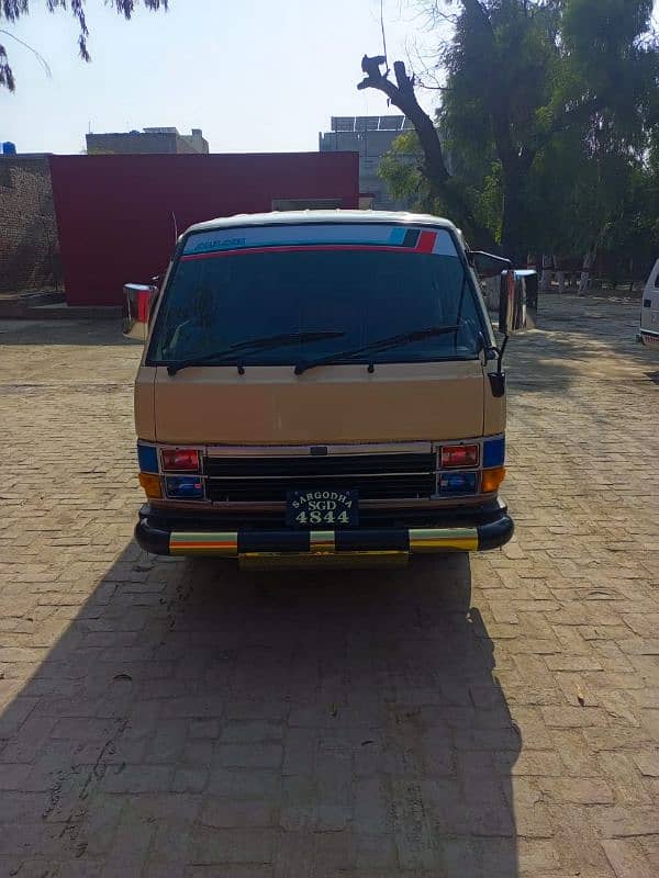 Hiace 1985 standerd 0