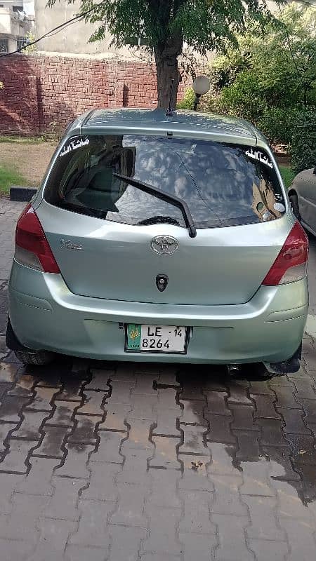 Toyota Vitz 2010 1