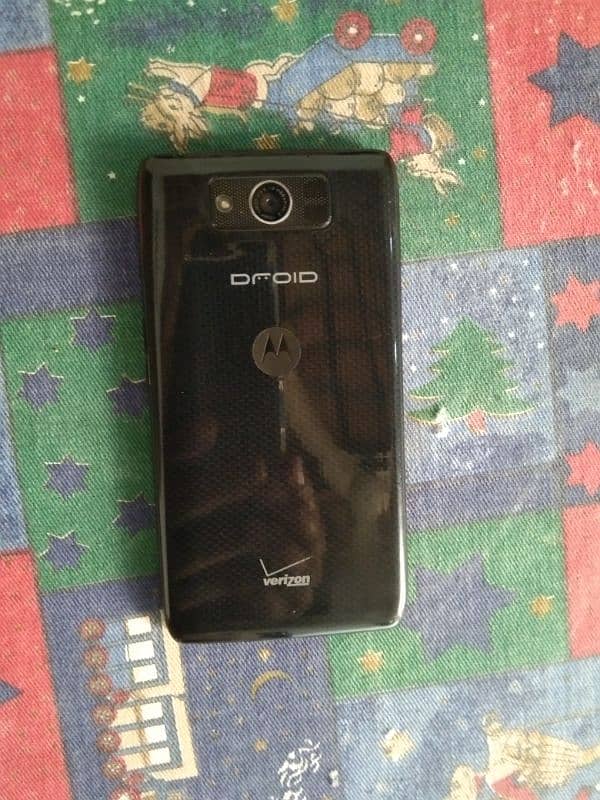 Motorola 2GB RAM 16GB memory single same 3