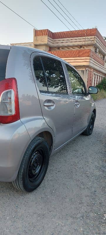 Toyota Passo 2015 3