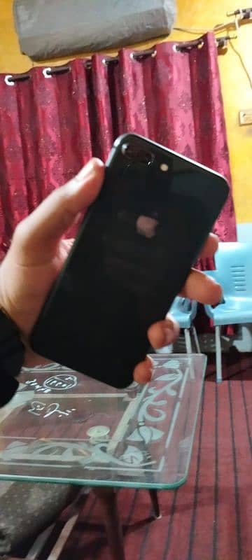 iphone 8 puls 128 non PTA no open urgent sel 4