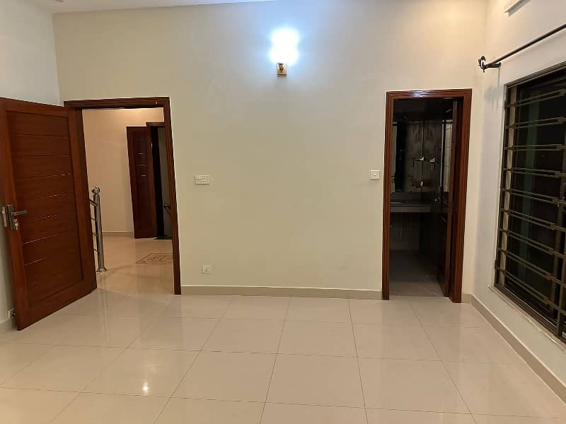 4 Bed House For Sale In Askari 14 Rawalpindi 0