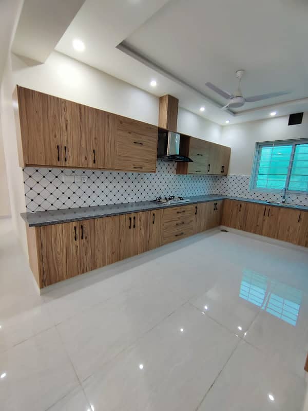 4 Bed House For Sale In Askari 14 Rawalpindi 4