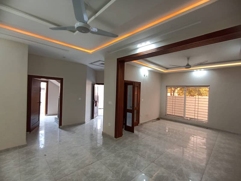 FOR SALE: Stunning 10 Marla Brand New House In Bahria Town Phase 8, Block L, Rawalpindi 10