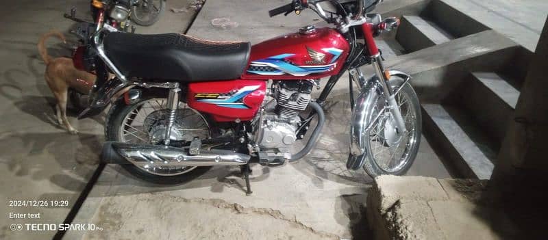 Honda 125 2024 model 5000 kms driving 6 month use new bike 2