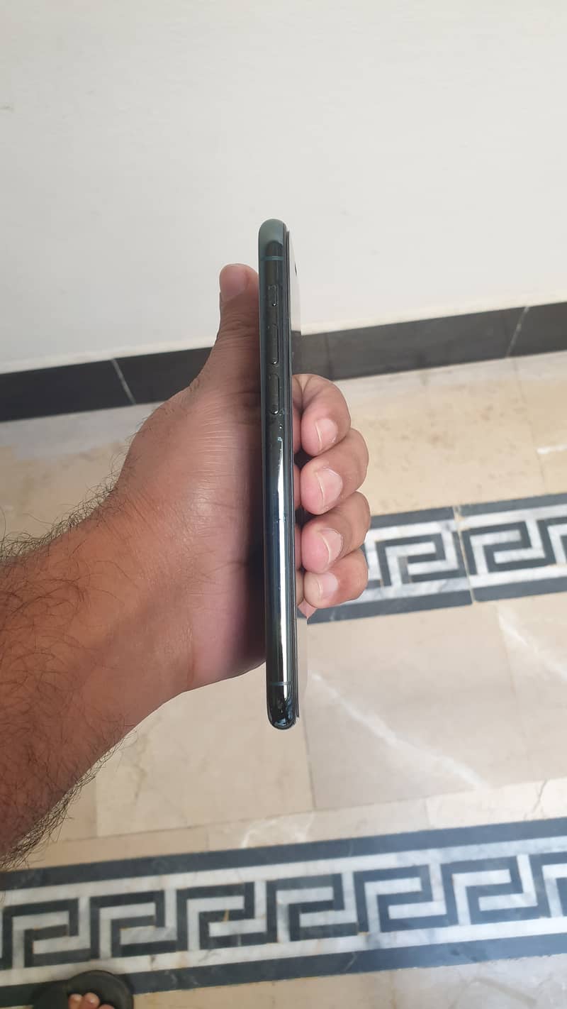 Iphone 11 Pro PTA 256gb 5