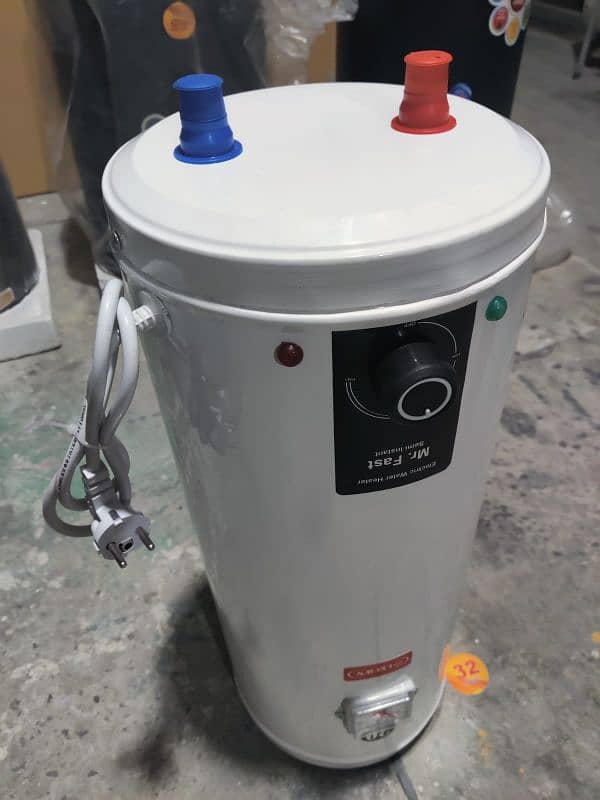 gayser/ electric Gayser/ electric water heater/ Italian Gayser 1