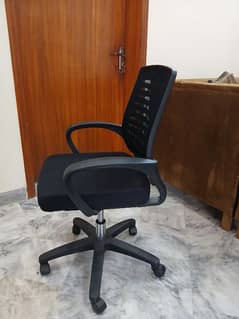 Never Used Office Chairs 6 pcs