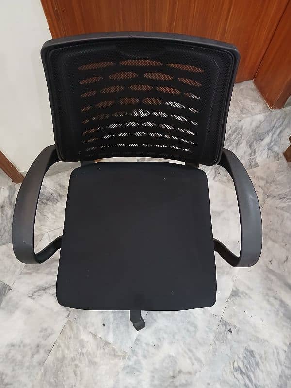 Never Used Office Chairs 6 pcs 3