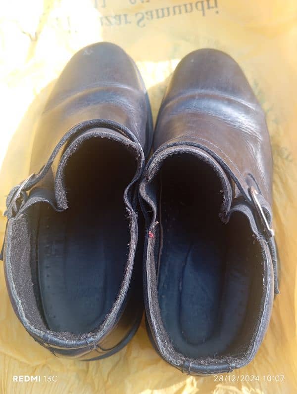 good condition boot for sale 3