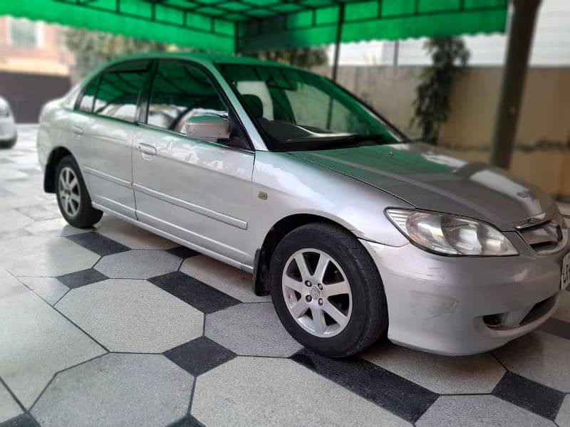 Home used Honda Civic VTi 2002 in excellent condition 3