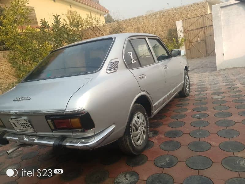 Toyota Corolla XE 1974 4